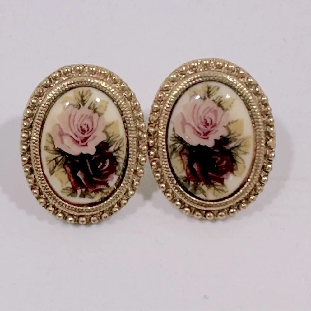 Vintage Victorian Style Floral Heart Earrings Bundle Lot Romantic Feminine